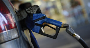 Bomba de gasolina no carro