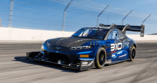 Super Mustang Mache-e