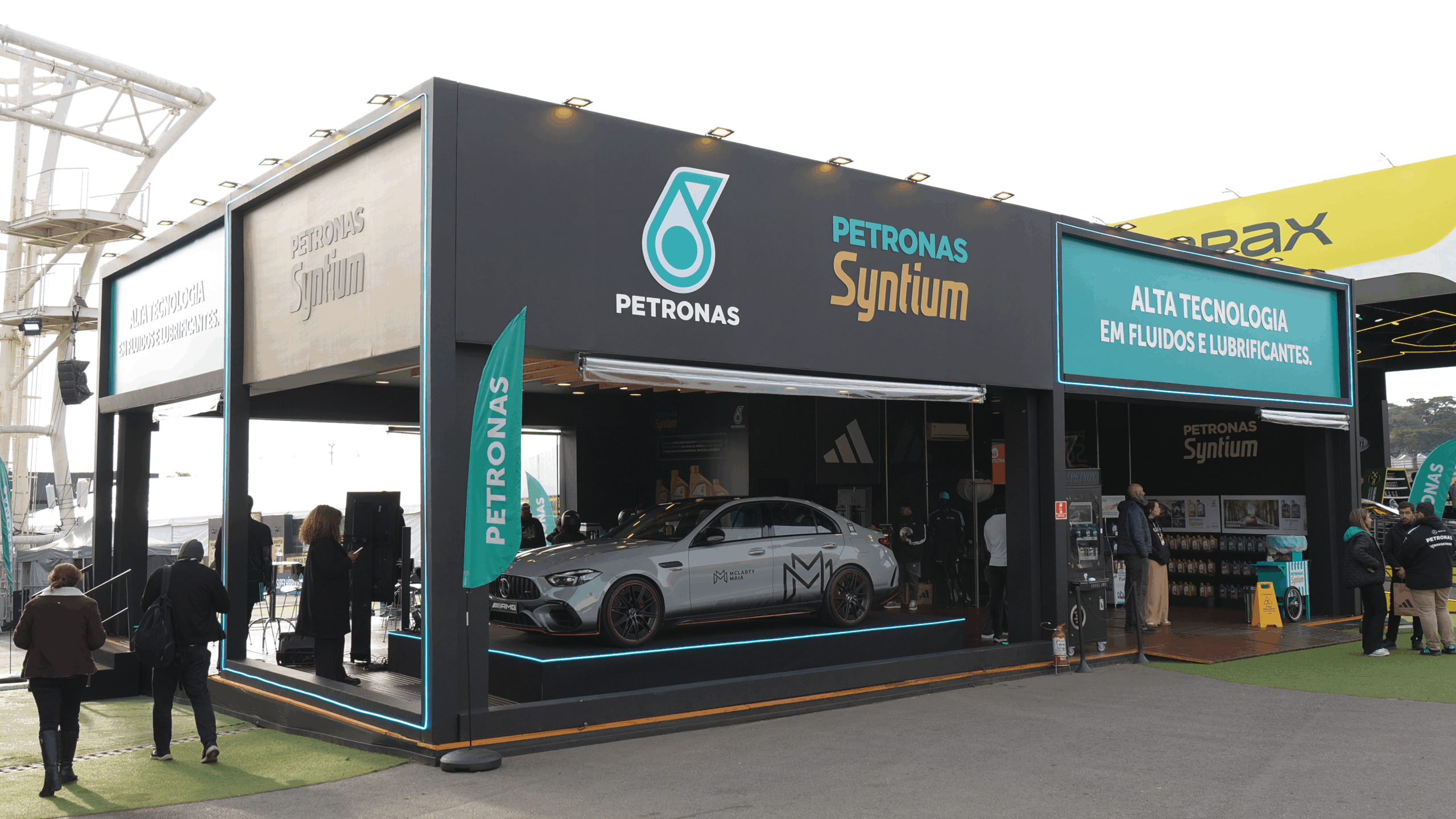 Estande da Petronas no Festival Interlagos